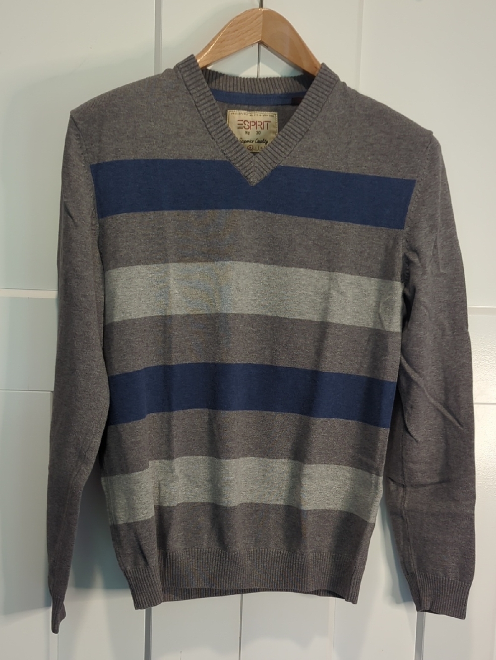 Esprit Men's Cotton V Neck Sweater Size M